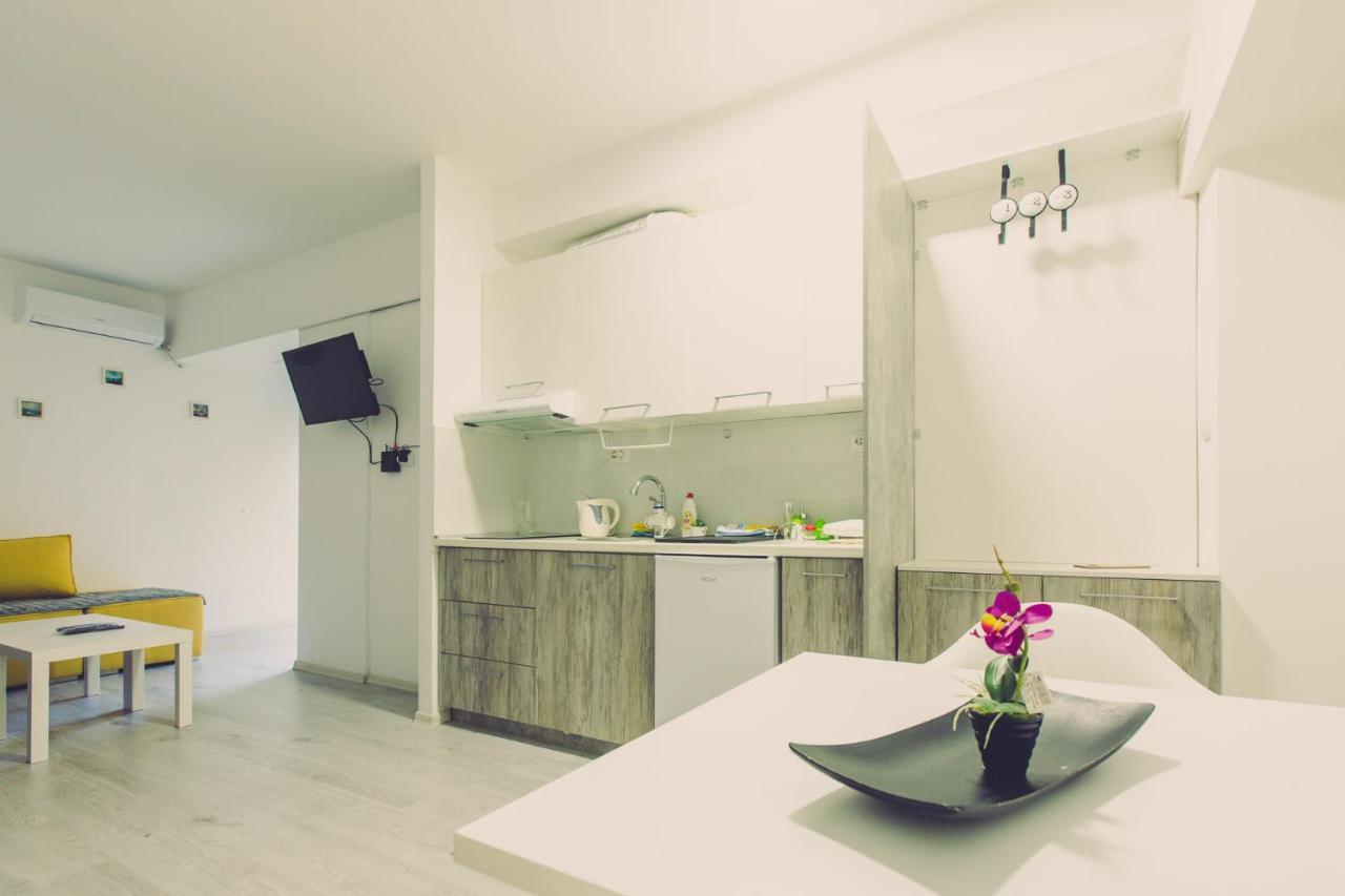 Hristovi Apartments Skopje Buitenkant foto